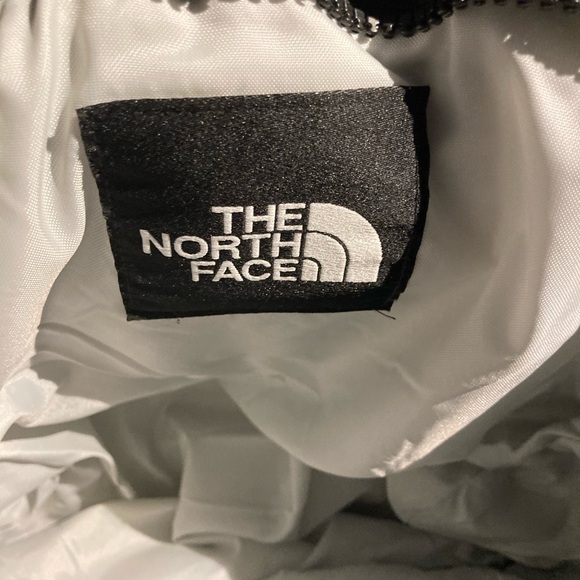 The North Face Nuptse Tote in Black - Picture 3 of 9